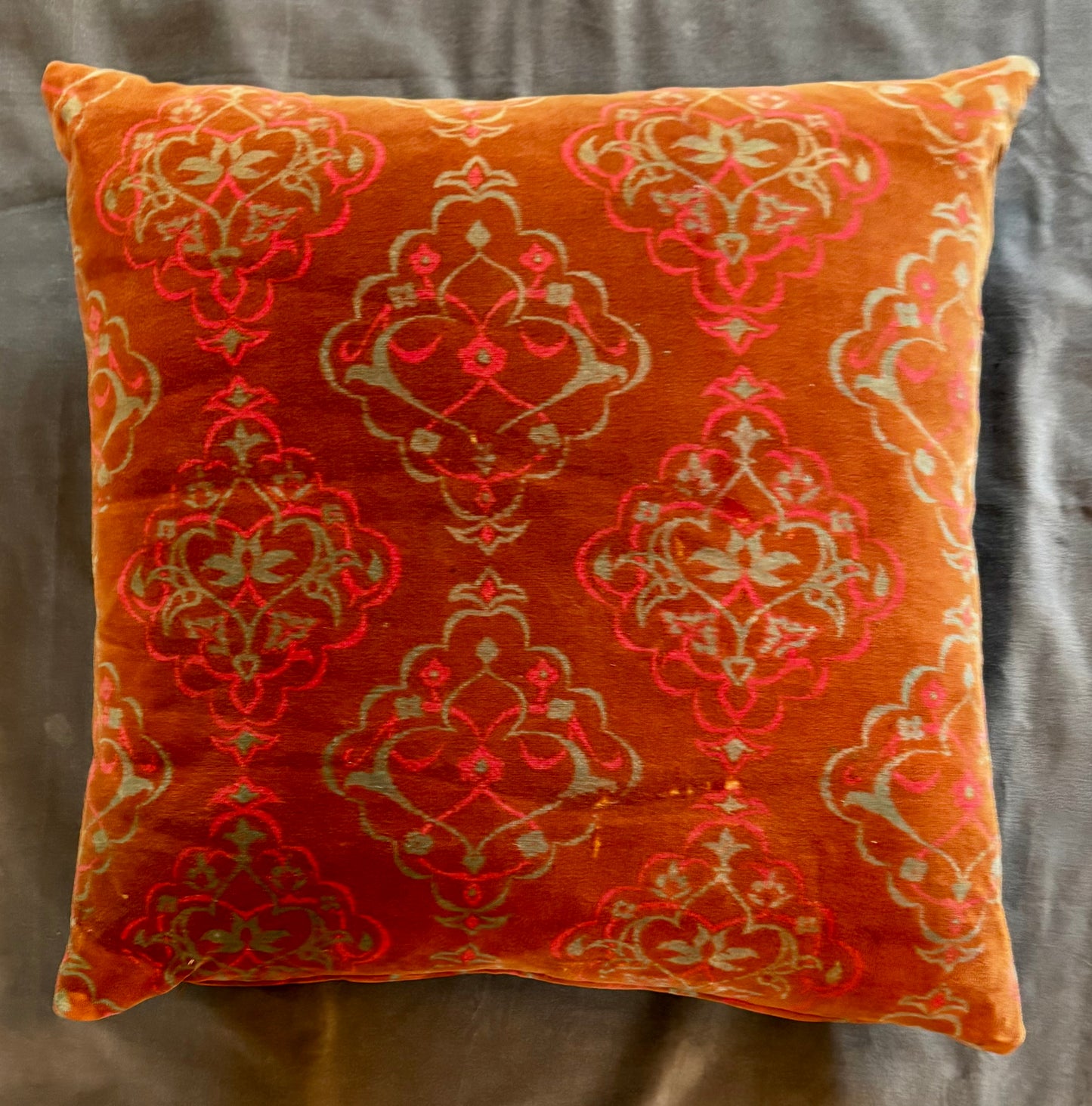Púði-Cushion