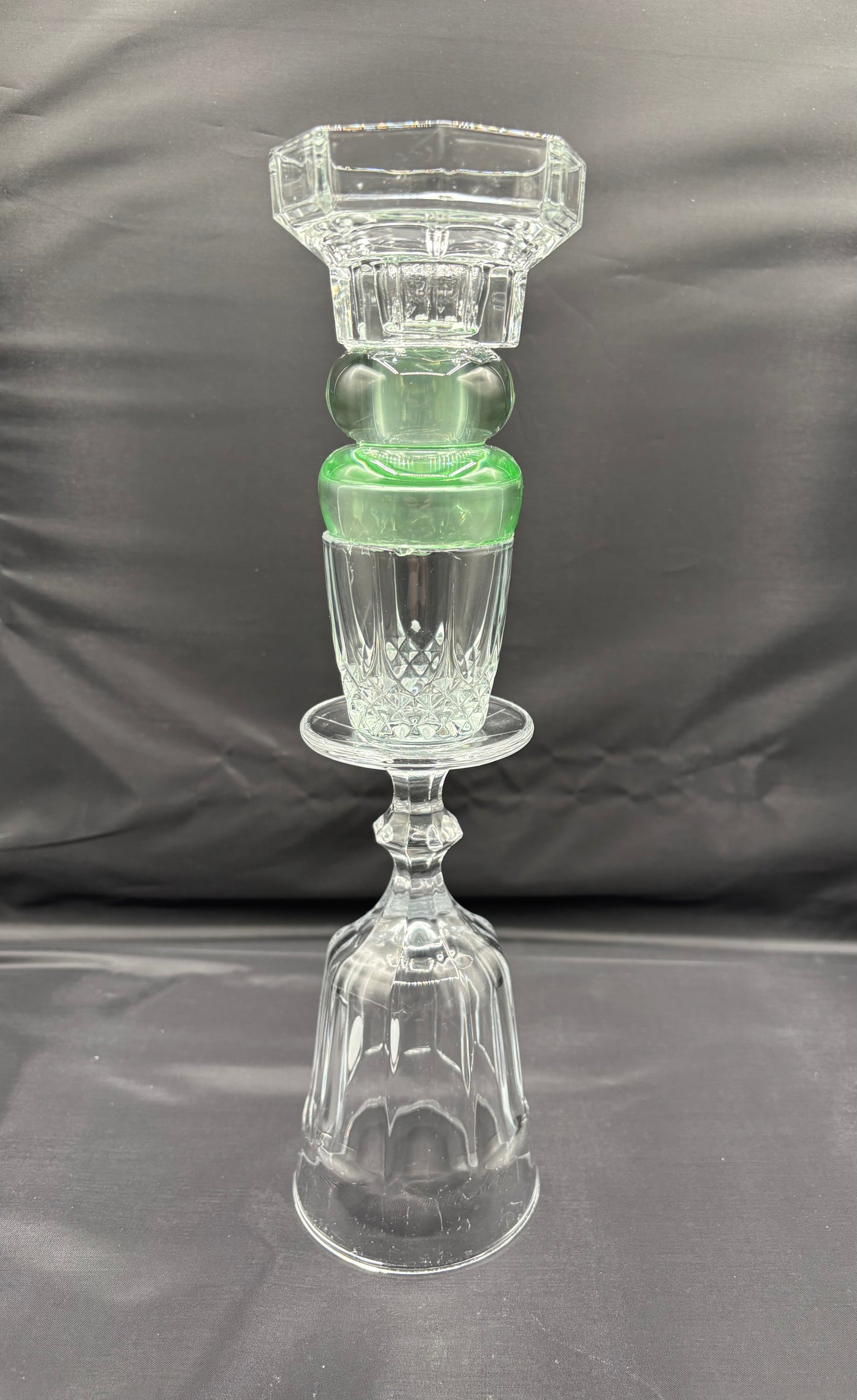 Kertastjaki með ljósgrænu