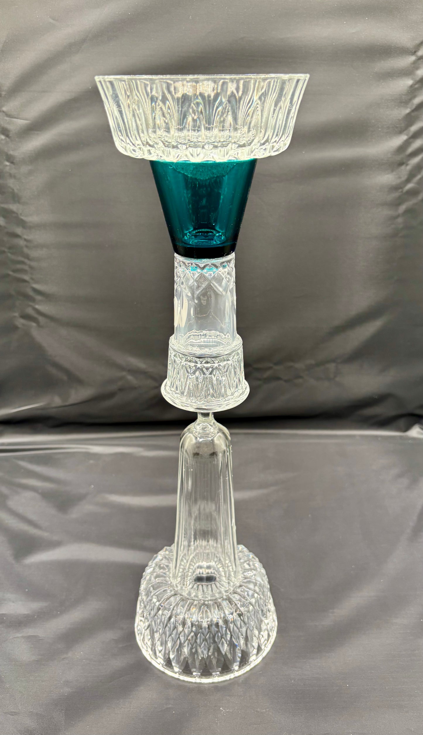 Kertastjaki, endurunnið gler og kristall