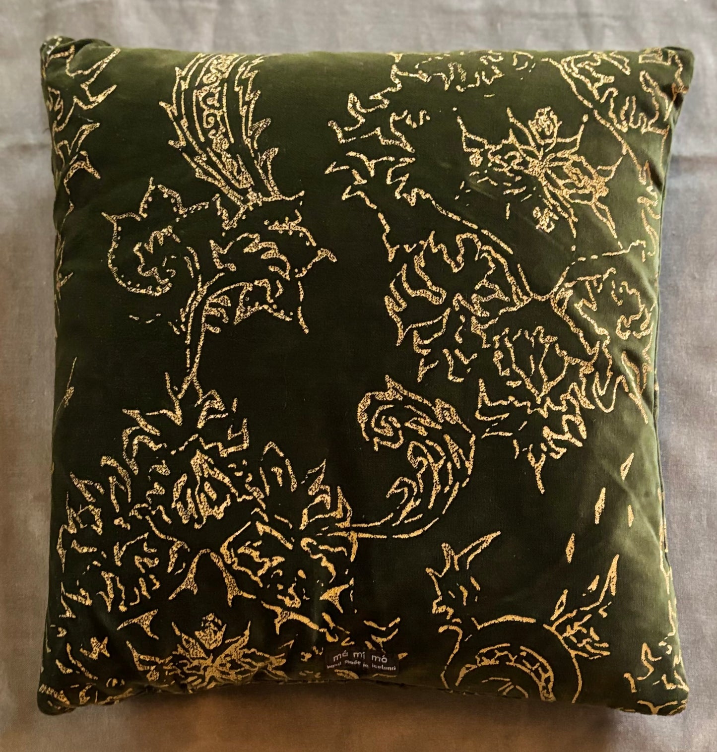 Púði-Cushion