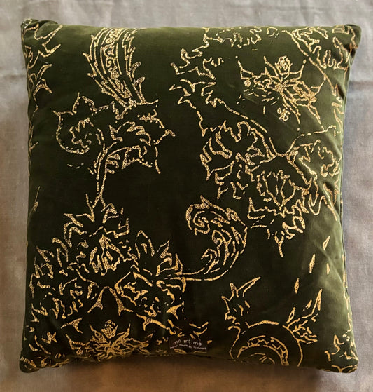 Púði-Cushion
