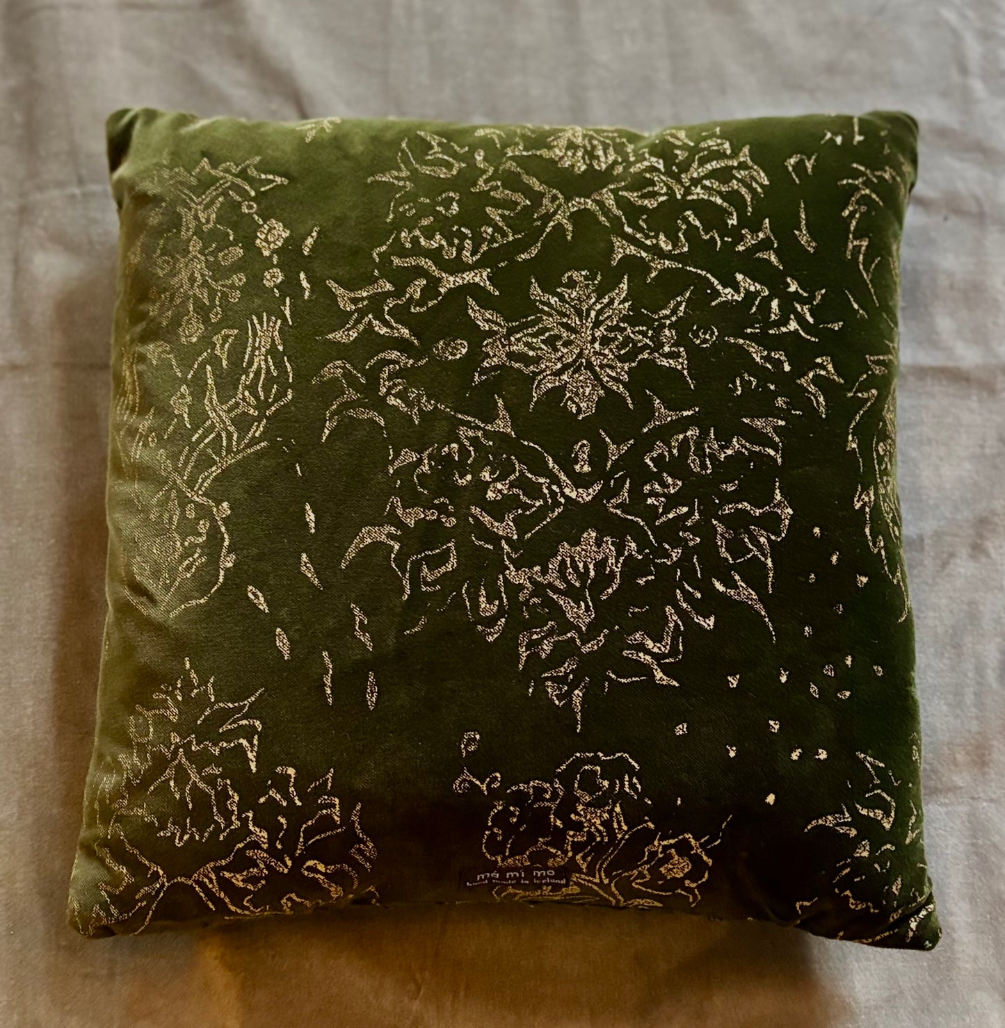 Púði-Cushion