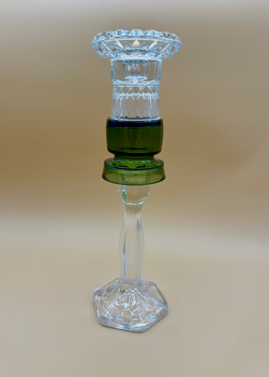 Kertastjaki með grænu