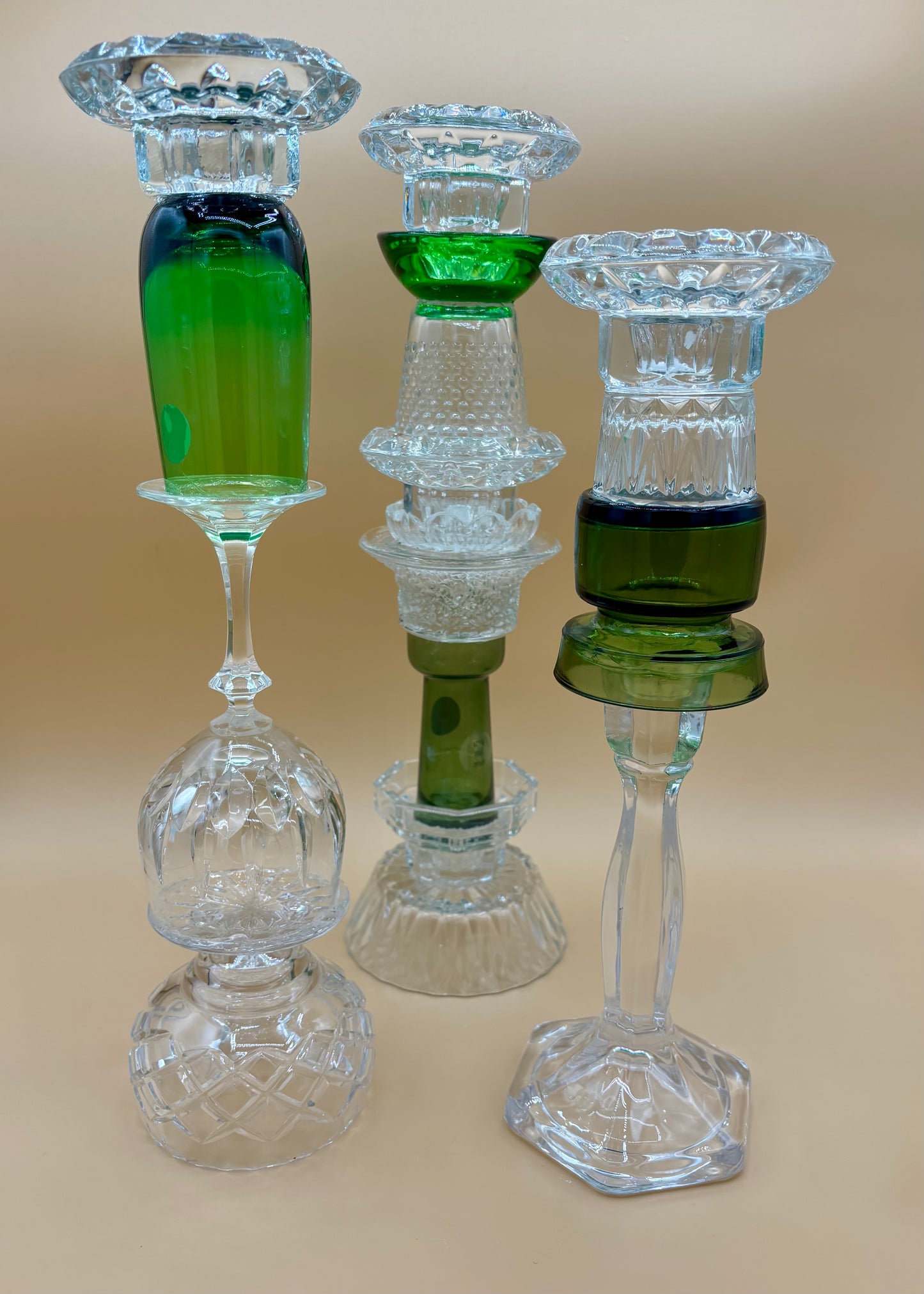 Kertastjaki með grænu