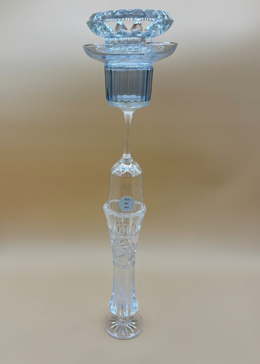 Kertastjaki með ljósbláu