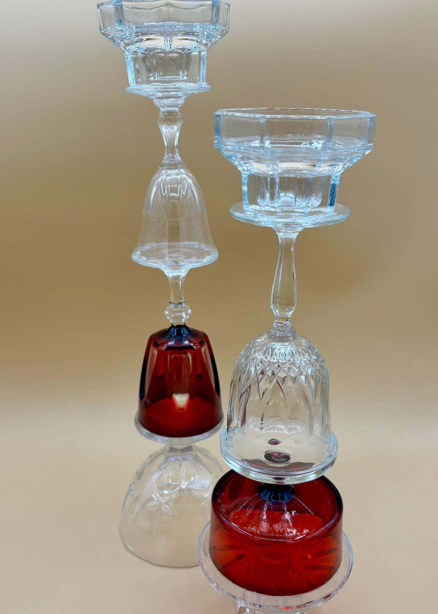 Kertastjaki með rauðu II