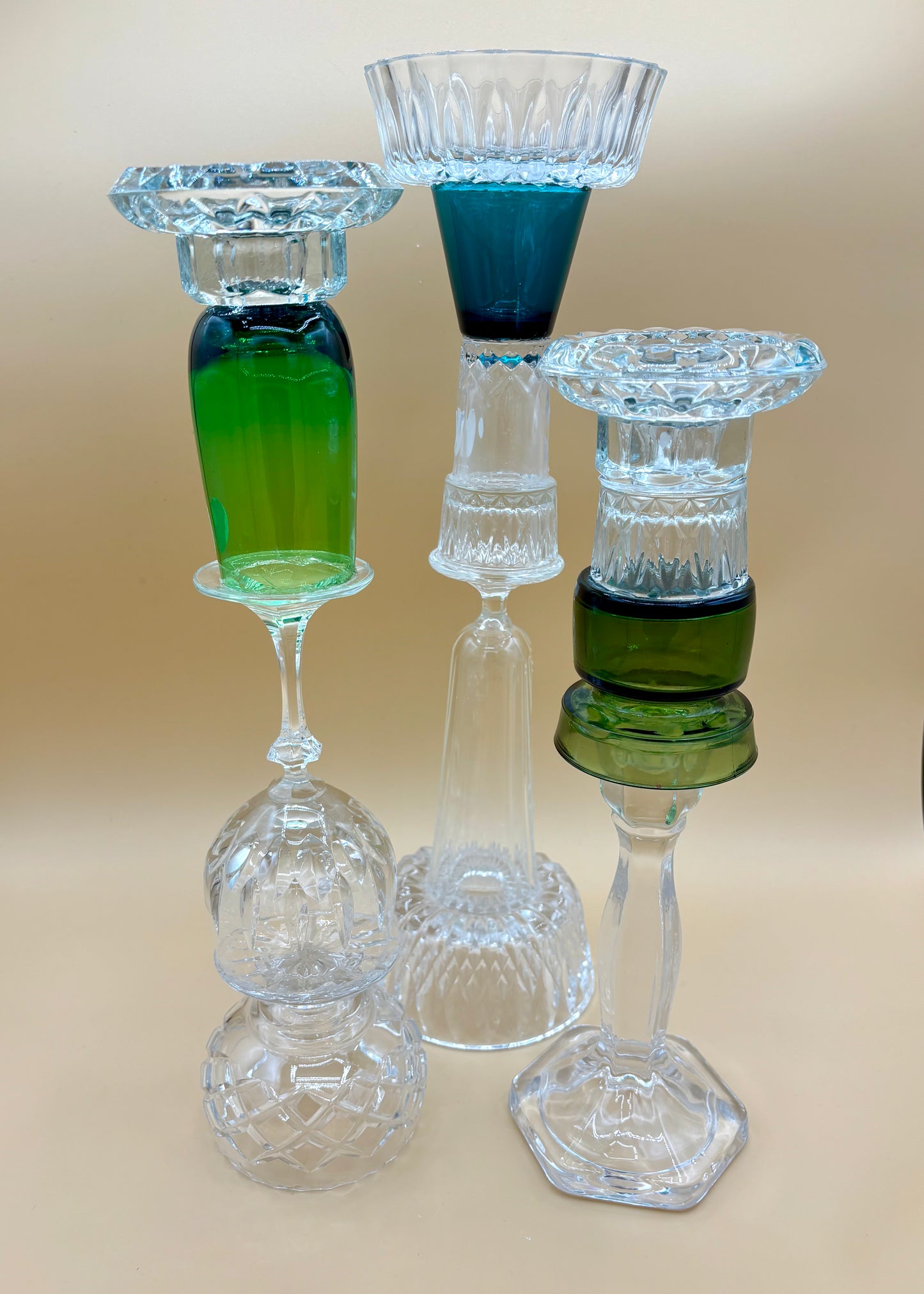 Kertastjaki, endurunnið gler og kristall